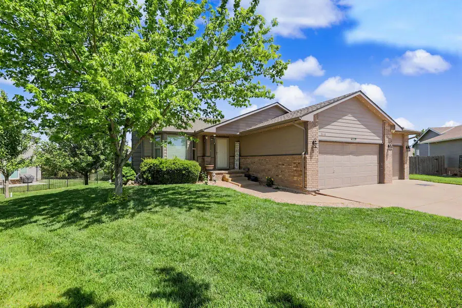 3518 N Valerie Cir, Wichita, KS 67205 - #2