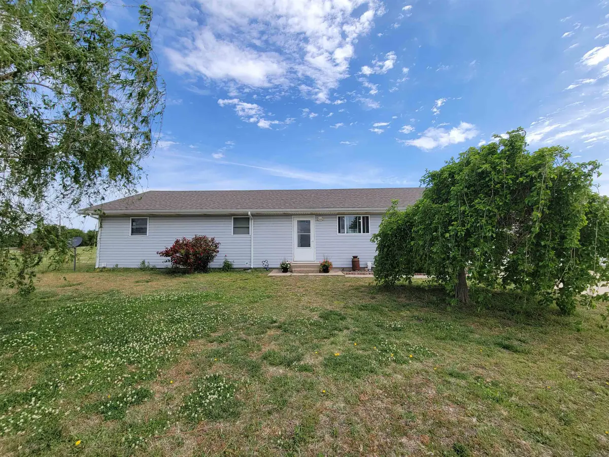 13751 N A, Wellington, KS 67152 - #1