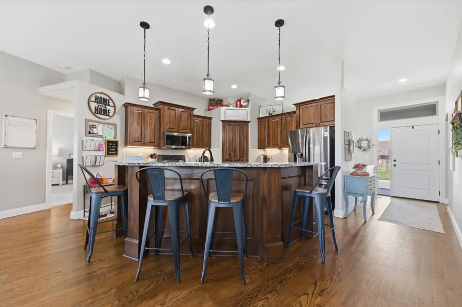 413 W Cherry Oaks, Cheney, KS 67025 - #3