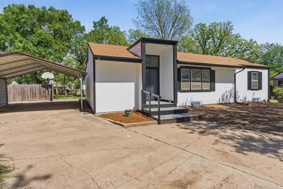 850 Fredrick Dr, El Dorado, KS 67042 - #3