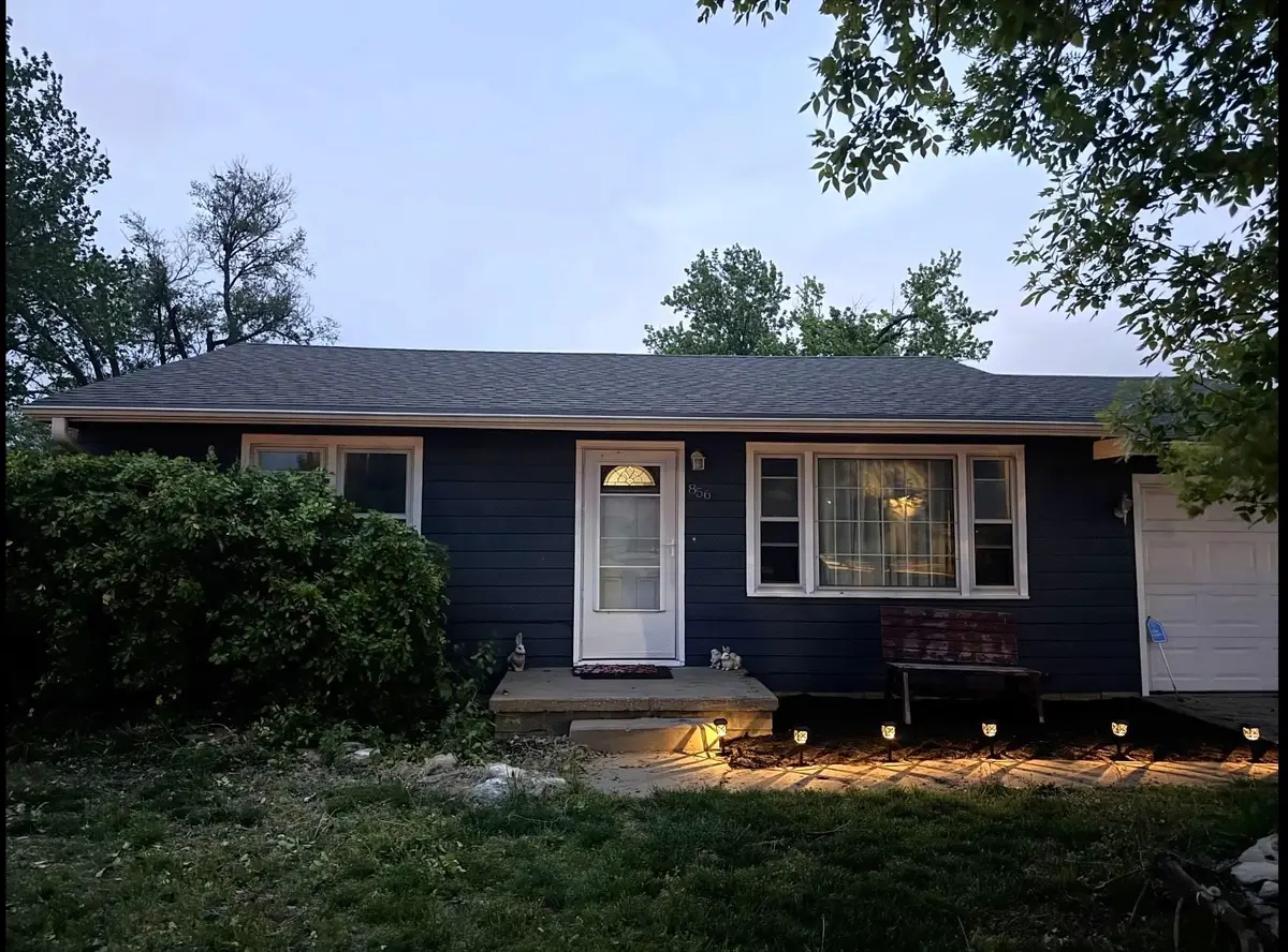 856 S Ohio St, Salina, KS 67401 - #1
