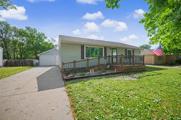 849 Kenison Rd, Salina, KS 67401