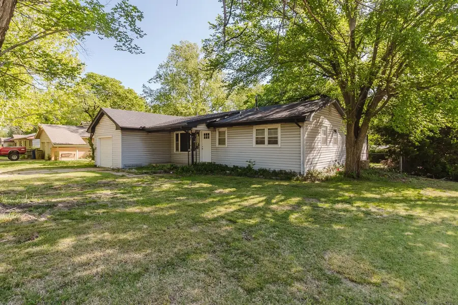 1300 N El Paso, Derby, KS 67037 - #3
