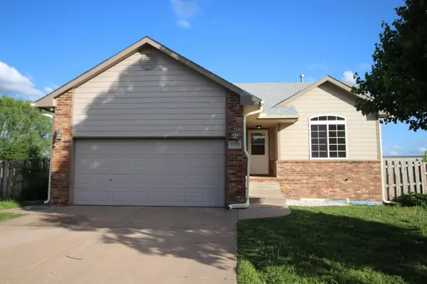 1217 Willowbrook Ln, Towanda, KS 67144-9393