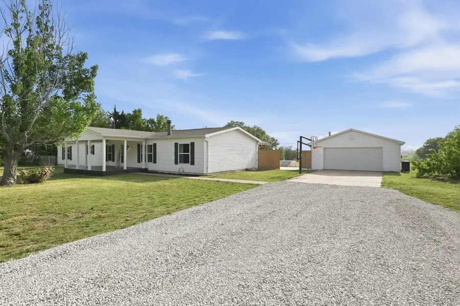 488 N Hydraulic, Belle Plaine, KS 67013 - #2