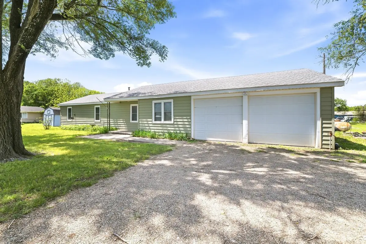 10283 SW White Rd, Augusta, KS 67010 - #1