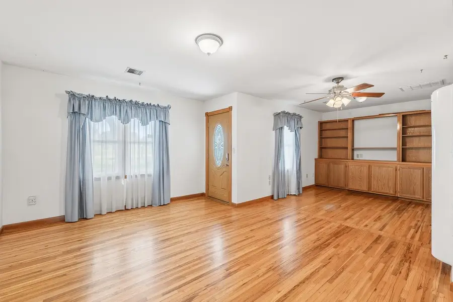 10283 SW White Rd, Augusta, KS 67010 - #3