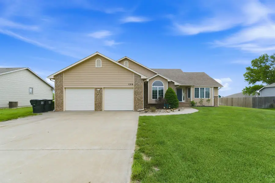 1216 S Chestnut St., Halstead, KS 67056 - #2