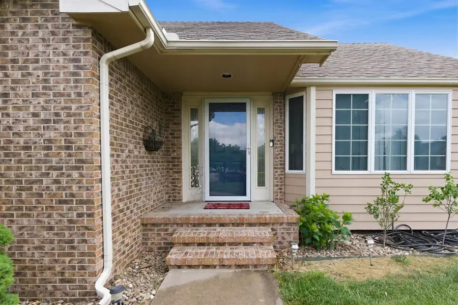 1216 S Chestnut St., Halstead, KS 67056 - #3