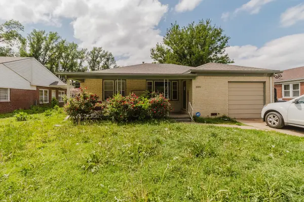 2225 S Ridgewood, Wichita, KS 67218