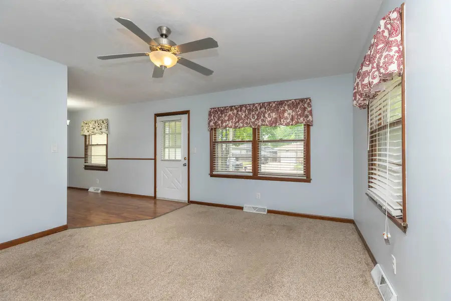 2061 Mission Rd, Salina, KS 67401 - #3