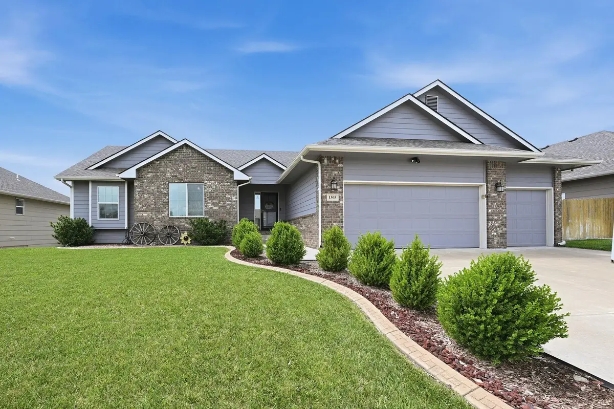 1305 S Gateway, Wichita, KS 67230 - #1