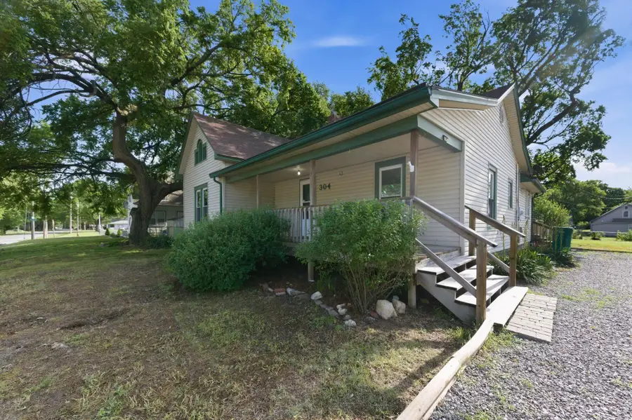 304 S Khedive, Maize, KS 67101 - #3