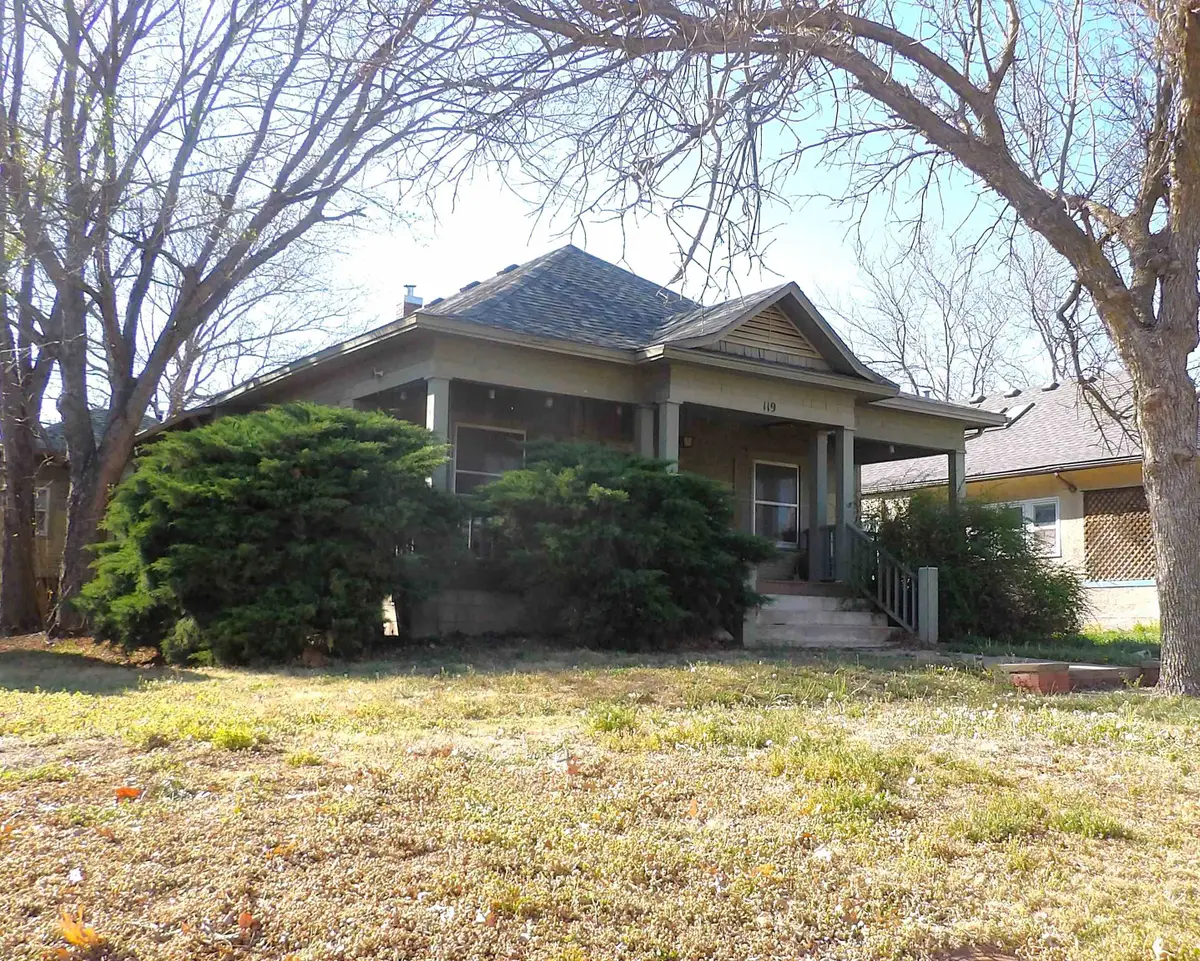 119 N Mound St, Pratt, KS 67124 - #1