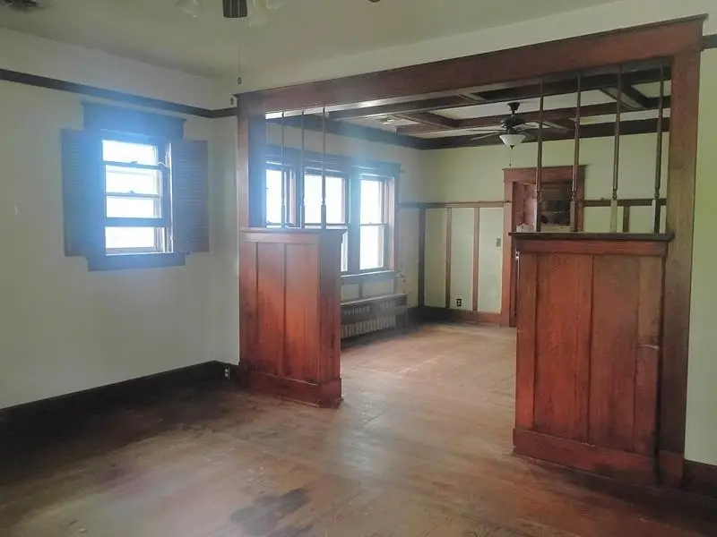 119 N Mound St, Pratt, KS 67124 - #2