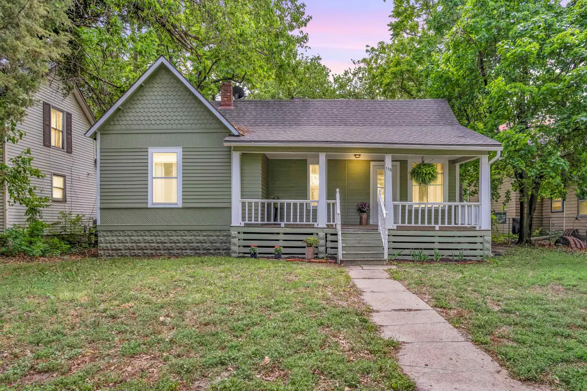 119 E 14th St, Newton, KS 67114 - #1