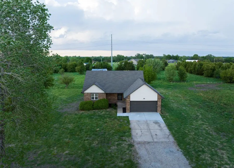 13610 E Deerfield Trl, Derby, KS 67037 - #3