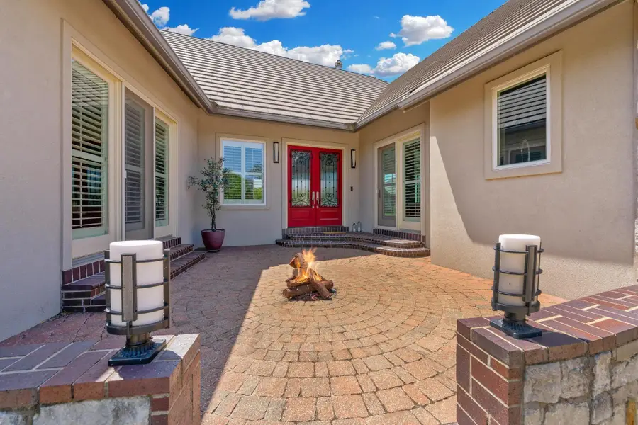 10817 E Glengate Cir, Wichita, KS 67206 - #2