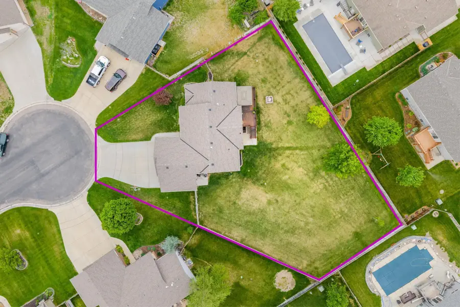 1222 N Oak Ridge Ct, Goddard, KS 67052 - #3