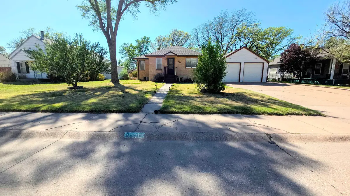 2201 Harrison Street, Great Bend, KS 67530 - #1