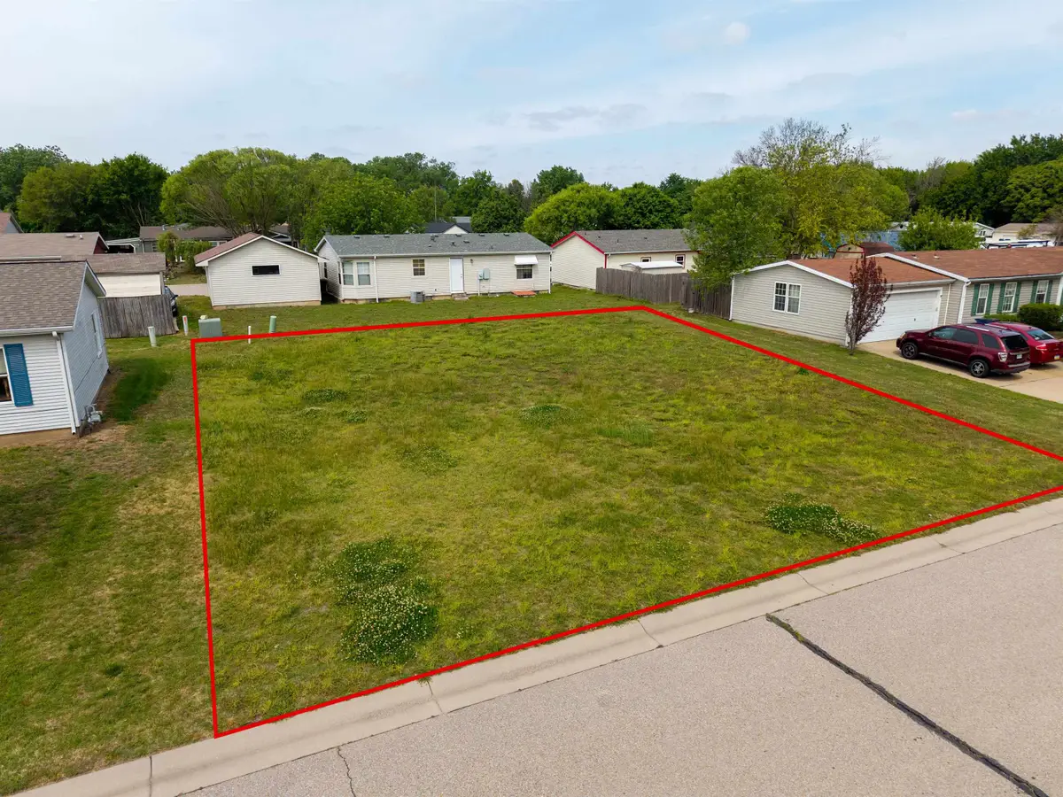 5413 S Vine, Wichita, KS 67217 - #1