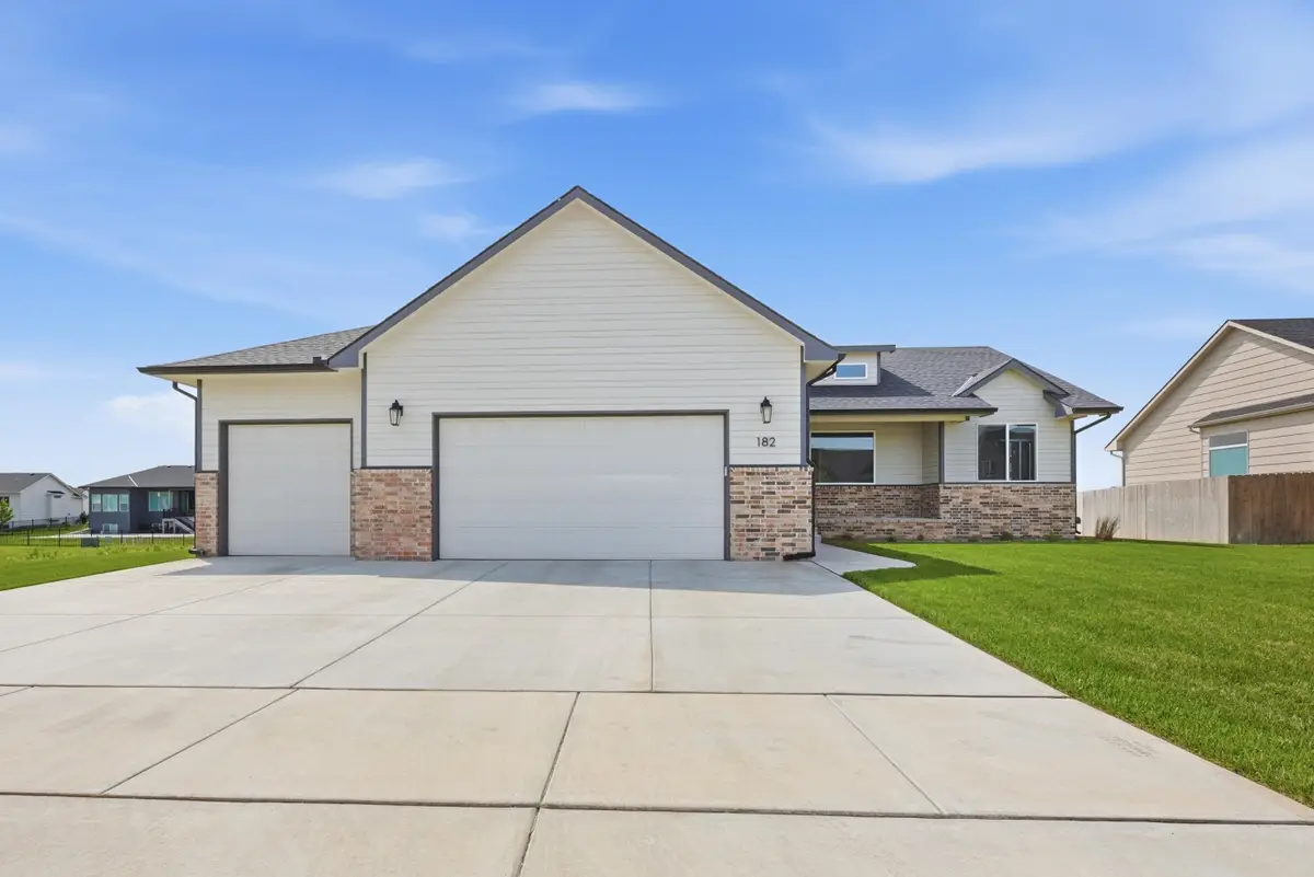 182 S Wellcrest Ct, Goddard, KS 67052 - #1