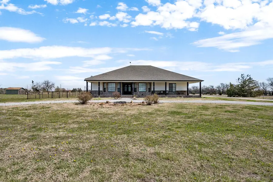 5940 S 107th St E, Derby, KS 67037 - #2