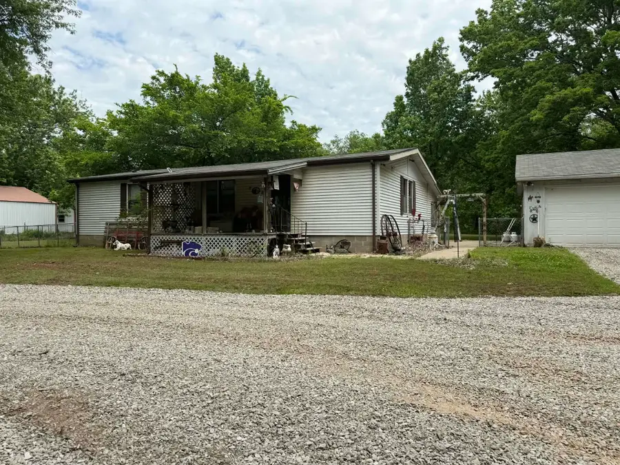 29426 97th Rd, Arkansas City, KS 67005 - #2