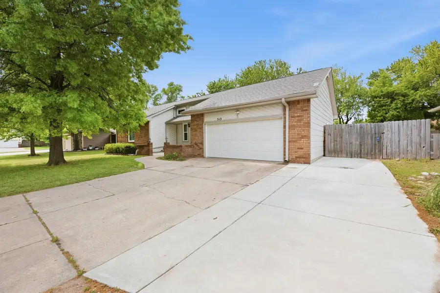 513 N Rutgers St, Wichita, KS 67212 - #2