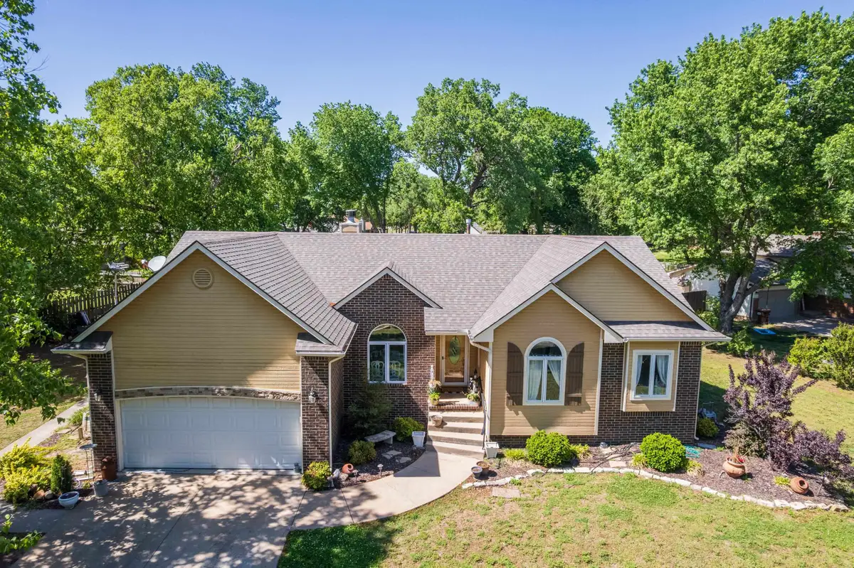 5 Lake, Mulvane, KS 67110 - #1