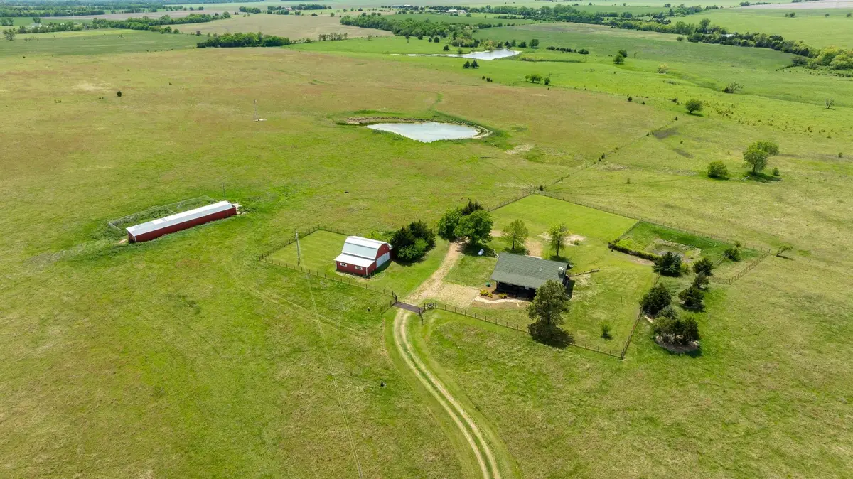 9615 S Rock Rd, Valley Center, KS 67147 - #1