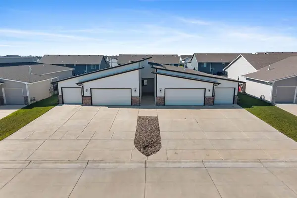 5287 N Toben, Bel Aire, KS 67226