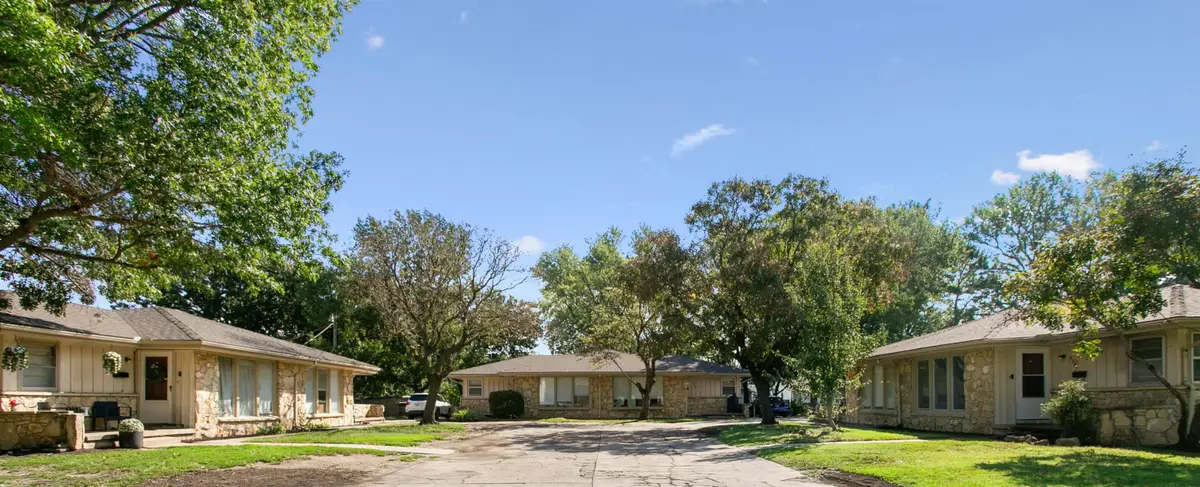 534 N Richmond Ave, Wichita, KS 67203 - #1