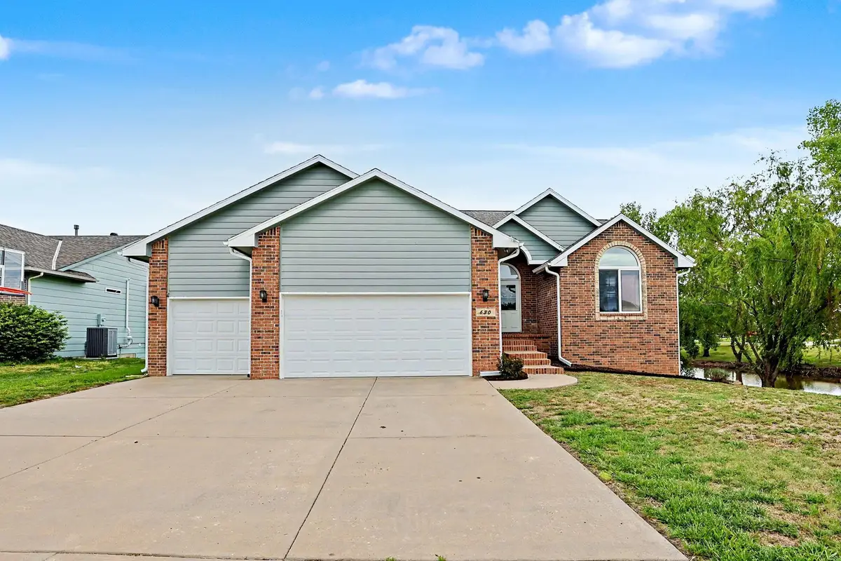 630 S Stoneridge St, Valley Center, KS 67147 - #1