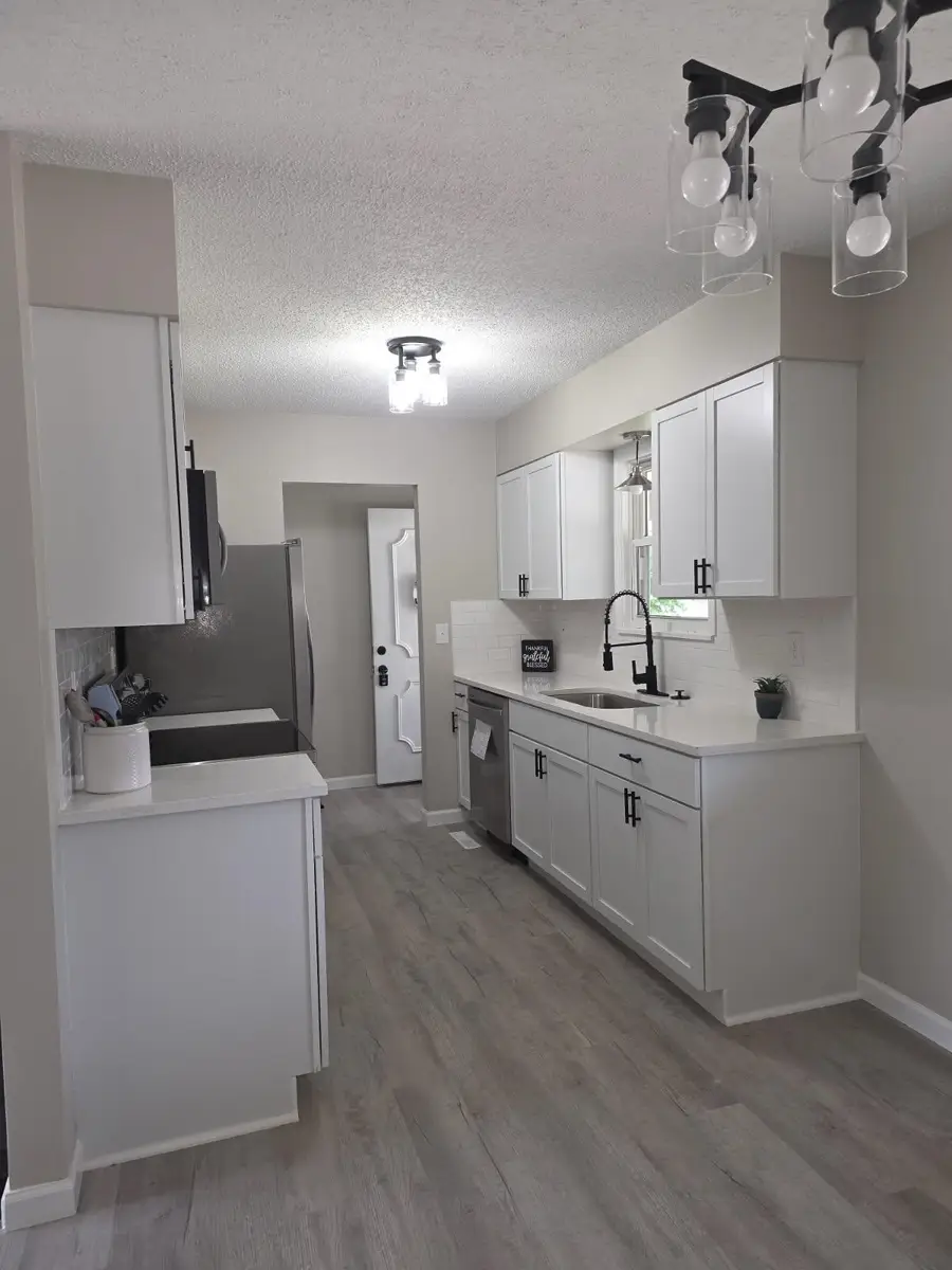 2417 N Battin Ave, Wichita, KS 67220 - #2