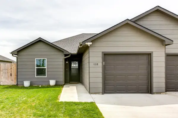 1118 Harbor Drive, Salina, KS 67401