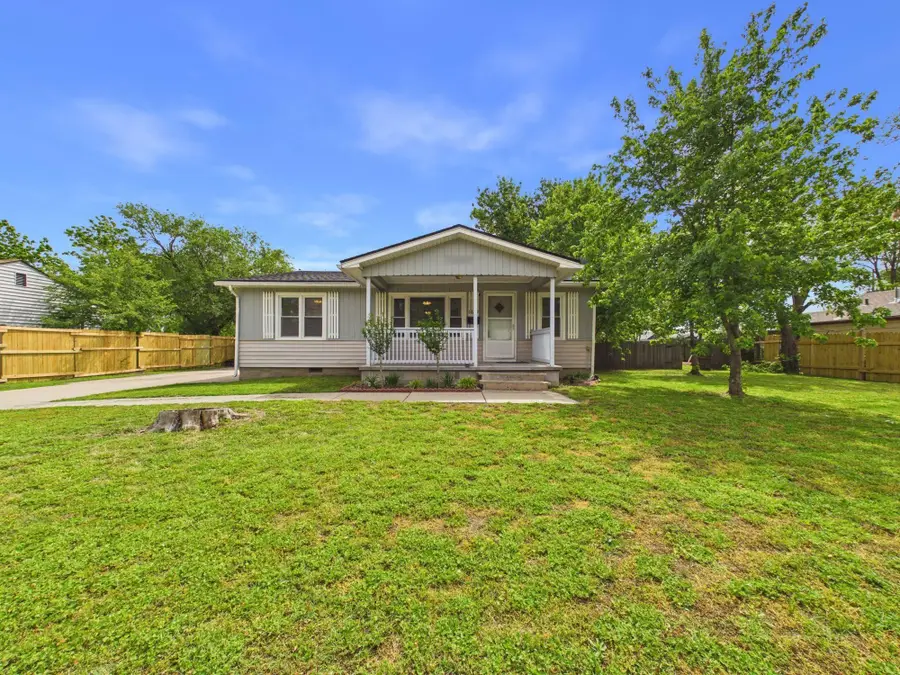 1642 S Sedgwick St, Wichita, KS 67213 - #2