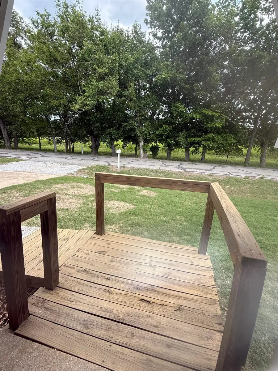 5461 N Delaware, Wichita, KS 67204 - #2