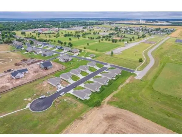 1249 E Park Glen Ct, Clearwater, KS 67026