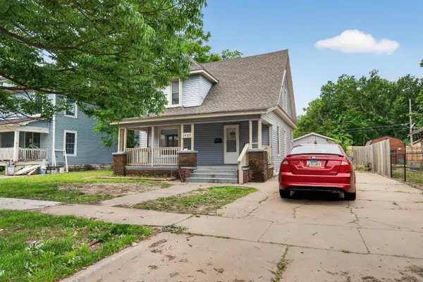 1423 S Market, Wichita, KS 67211