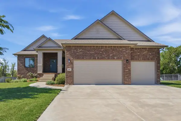 1005 E Rosemont Ct., Andover, KS 67002