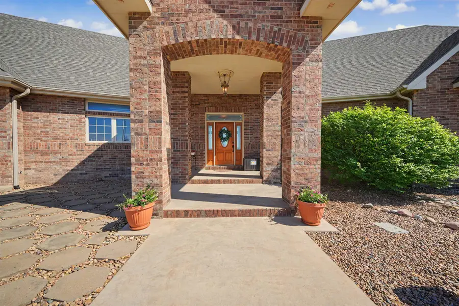 3380 S Scenic Slope Rd, Salina, KS 67401 - #3