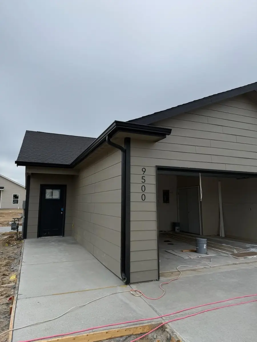9500/9502 E Wassall St., Wichita, KS 67210 - #3