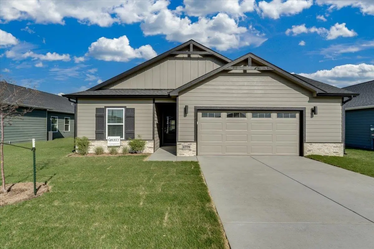1779 W Redbud Lane, Goddard, KS 67052 - #1