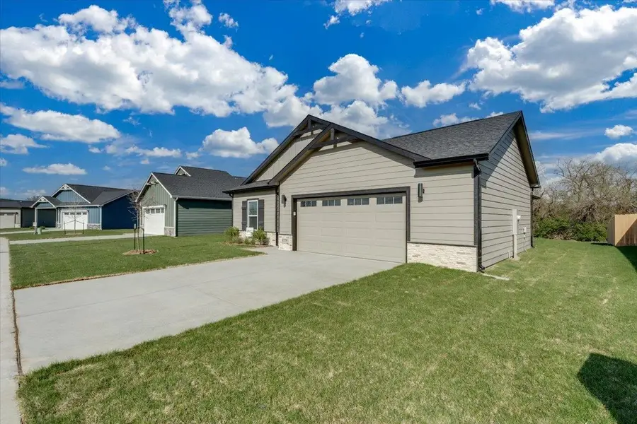1779 W Redbud Lane, Goddard, KS 67052 - #3