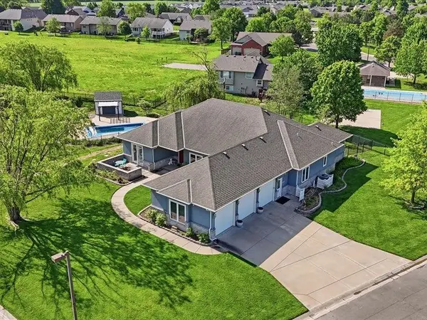 601 Stone Lake Circle, Augusta, KS 67010