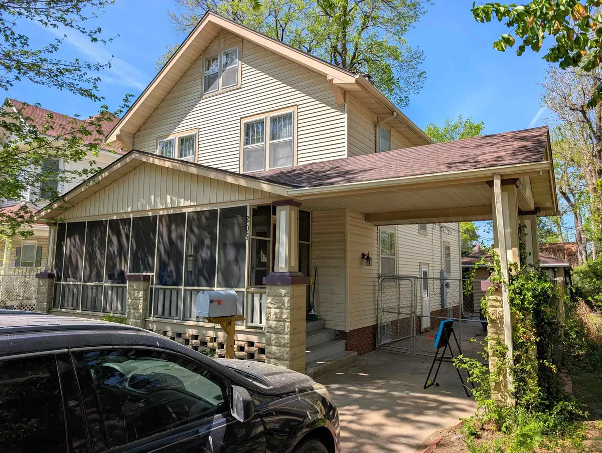 205 N College Ave, Salina, KS 67401 - #1