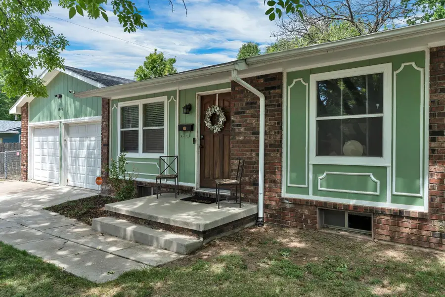 2902 W 30th St S, Wichita, KS 67217 - #2