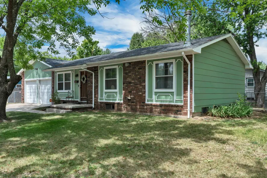 2902 W 30th St S, Wichita, KS 67217 - #3