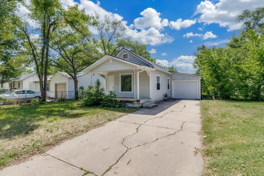 1821 S Grove, Wichita, KS 67211 - #2